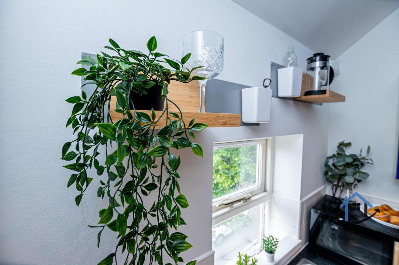 Flat 5, Super King Bed, Free Parking, Workspace, Free Wi-Fi Nottingham Exteriör bild